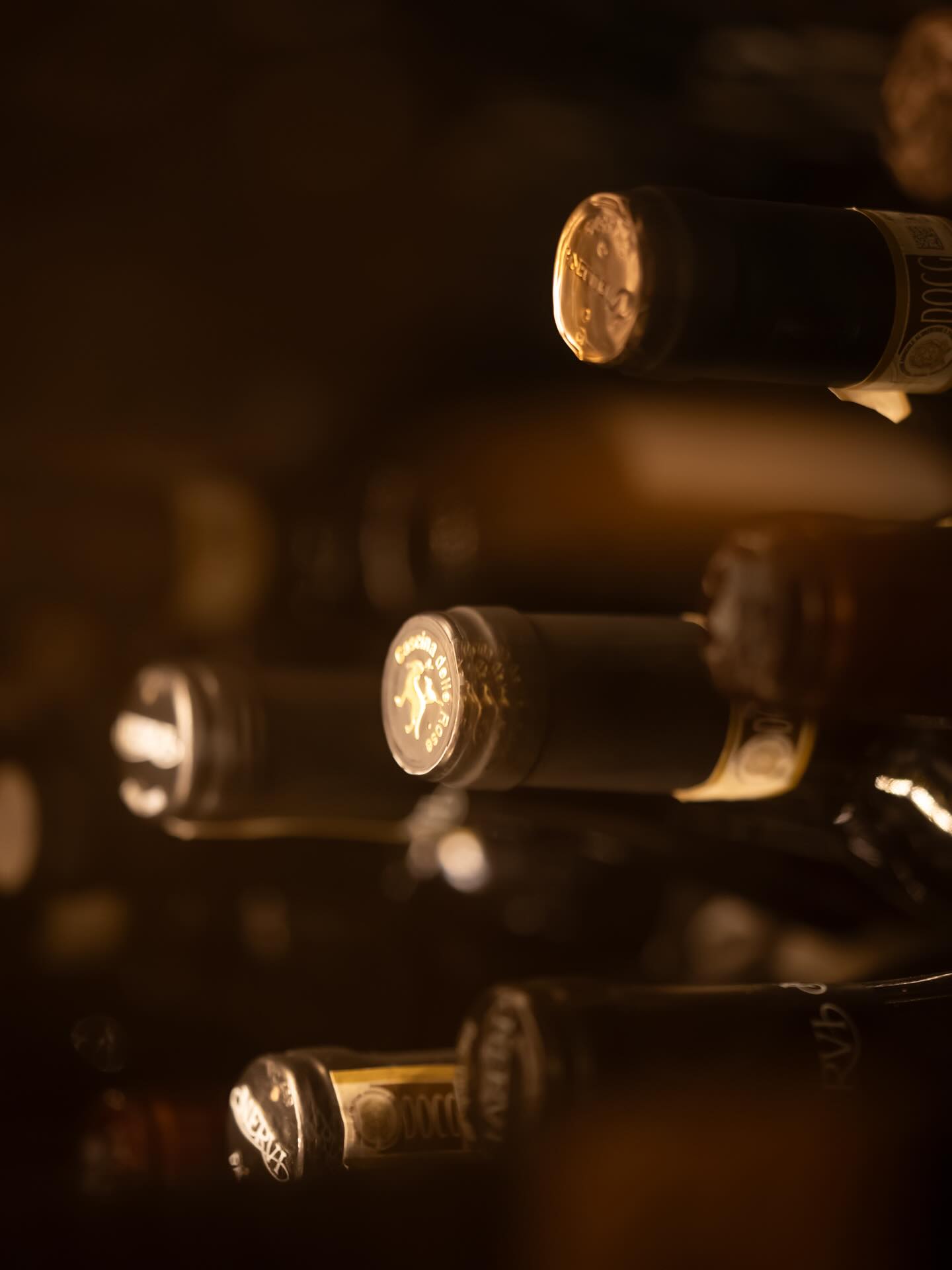 Event flyer: איזה בקבוק לשמור לכם לערב?